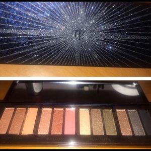 Charlotte Tilbury eyeshadow palette